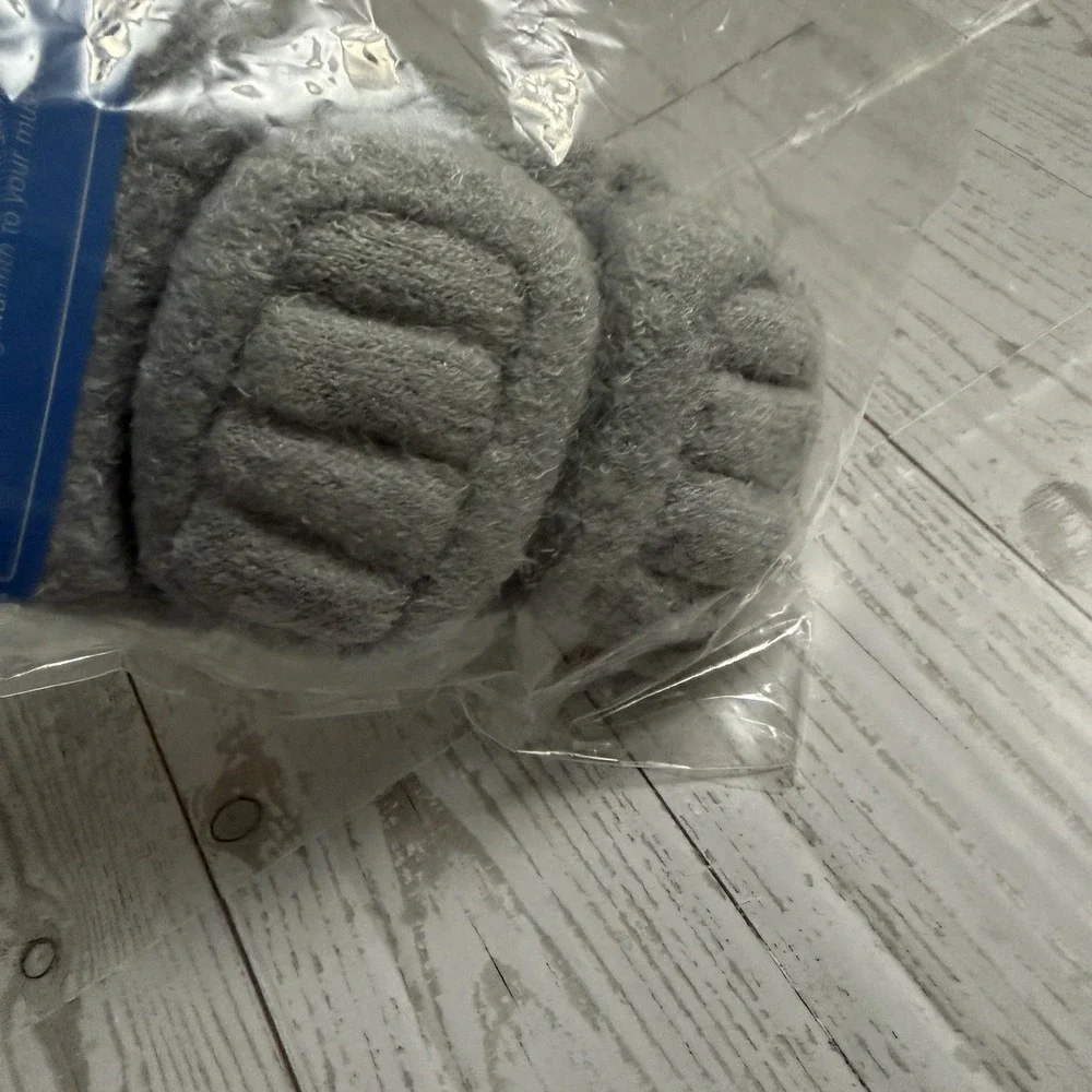Bunheads Ballet Fuzzy Socks Toe-Quility Toe Spreader OS Gray Sherpa Warm‎ Soft